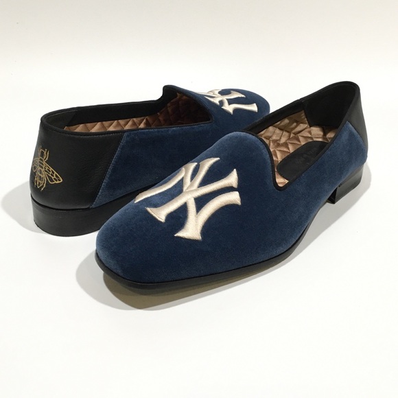 Gucci NY Yankees Velvet Loafers -Blue -Mens US 8.5 - Picture 1 of 16